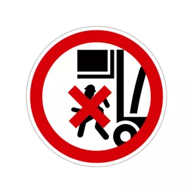 Rakodógép alatt tartózkodni tilos!